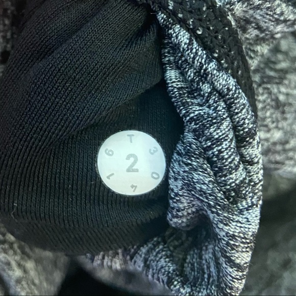 Lululemon Wunder Under - Picture 4 of 4